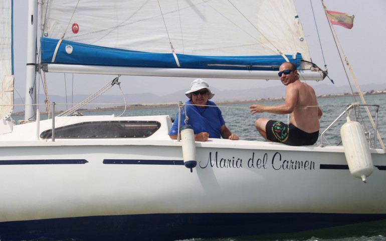 Competición y barbacoa centró la regata #yosoydelmarmenor (Fotos: Falgas e Inés)